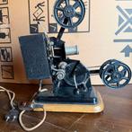 Oud blikken projectortje 35mm, Verzamelen, Fotografica en Filmapparatuur, Ophalen of Verzenden, Voor 1940, Projector