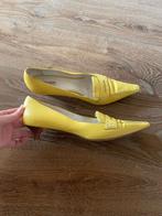 vintage Hugo Boss hakken, Kleding | Dames, Schoenen met lage hakken, Geel, Ophalen of Verzenden, Gedragen