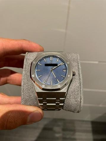 Royal oak 15500 Blue Dail beschikbaar voor biedingen
