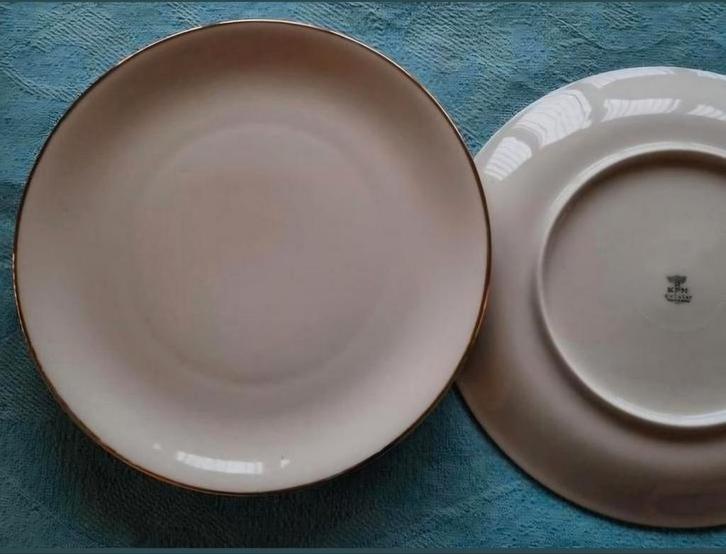 Royale KPM Germany Krister creme borden gouden bies, Huis en Inrichting, Keuken | Servies, Zo goed als nieuw, Bord(en), Overige stijlen
