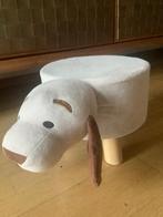 kinderkrukje hond houten kruk dierenkrukje poef krukje, Kinderen en Baby's, Kinderkamer | Inrichting en Decoratie, Ophalen, Zo goed als nieuw
