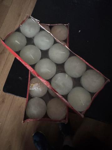 Witte Theelichtjes - 20 stuks beschikbaar voor biedingen