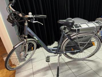 Elektrische fiets voor weinig beschikbaar voor biedingen