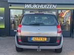 Renault Scénic 2.0-16V Dynamique Luxe Automaat met Navigati, Auto's, Renault, 135 pk, 4 cilinders, Beige, Origineel Nederlands