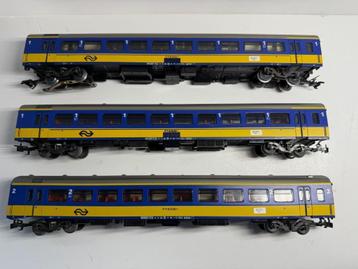 Märklin H0 4164 & 4165 Rijtuigen NS ICR 1e & 2e klas  beschikbaar voor biedingen