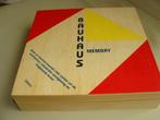 BAUHAUS MEMORY  IN HOUTEN KISTJE, Ophalen of Verzenden