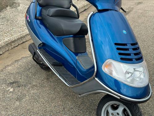 Piaggio Hexagon 150cc op motor kenteken (A2), Fietsen en Brommers, Scooters | Piaggio, Gebruikt, Overige modellen, Tweetakt, Ophalen