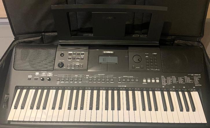 Keyboard Yamaha PSR E463, Muziek en Instrumenten, Keyboards, Zo goed als nieuw, 61 toetsen, Yamaha, Met standaard, Ophalen