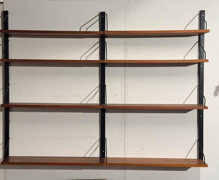 Poul Cadovius by Royal System vintage modulair wandsysteem, Huis en Inrichting, Woonaccessoires | Wandplanken en Boekenplanken