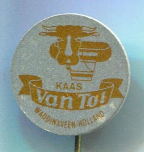 Van Tol kaas Waddinxveen 2 blikken speldjes ( K_159+a ), Verzamelen, Speldjes, Pins en Buttons, Zo goed als nieuw, Speldje of Pin