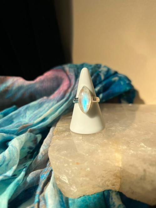Maansteen regenboog geluk beschermt intuïtie eyecatcher TIP, Sieraden, Tassen en Uiterlijk, Ringen, Nieuw, Dame of Heer, 17 tot 18