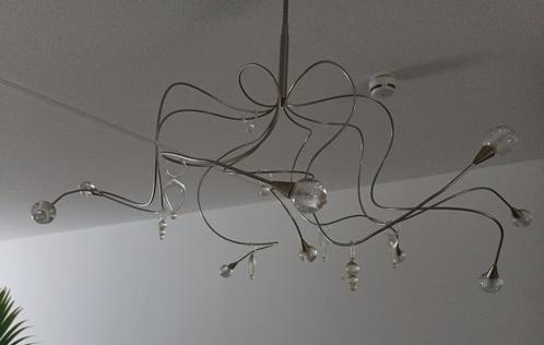 Mooie plafond design lamp (aardbei vorm ), Huis en Inrichting, Lampen | Tafellampen, Gebruikt, Minder dan 50 cm, Glas, Metaal