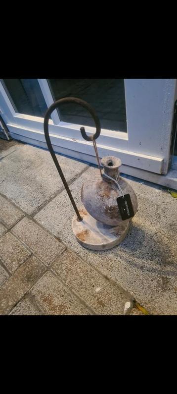 Decoratie kruikje op standaard  beschikbaar voor biedingen