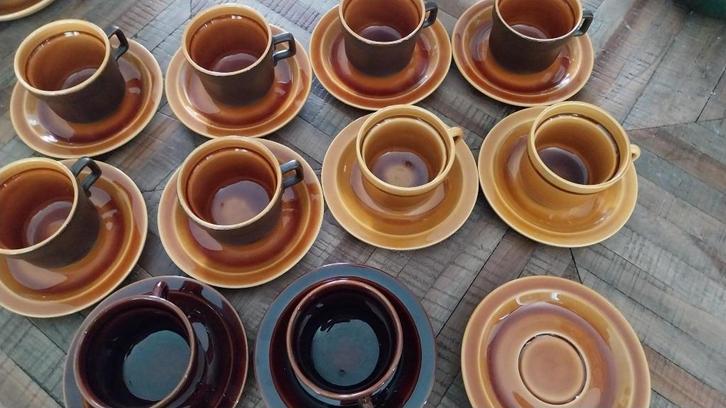 Vintage kop en schotel Driehoek Huizen Holland, Antiek en Kunst, Antiek | Servies los, Ophalen