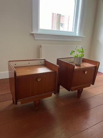 nachtkastje vintage retro, set 2 nachtkastjes beschikbaar voor biedingen
