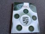 Porsche - Une Fabuleuse - Historie Boek Hardcover Druk 2002, Boeken, Verzenden, Zo goed als nieuw, Porsche