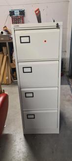 Nette metalen dossierkast met sleutel, Ophalen, Zo goed als nieuw, 25 tot 50 cm, Minder dan 100 cm