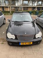 Mercedes-Benz C-Klasse 1.8 C200 Kompr Sedan AUT 2007 Zwart, Auto's, Automaat, 74 €/maand, 4 cilinders, 1796 cc