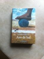 Boek aan de bal Lieneke Dijkzeul, Boeken, Overige wetenschappen, Ophalen of Verzenden, Zo goed als nieuw