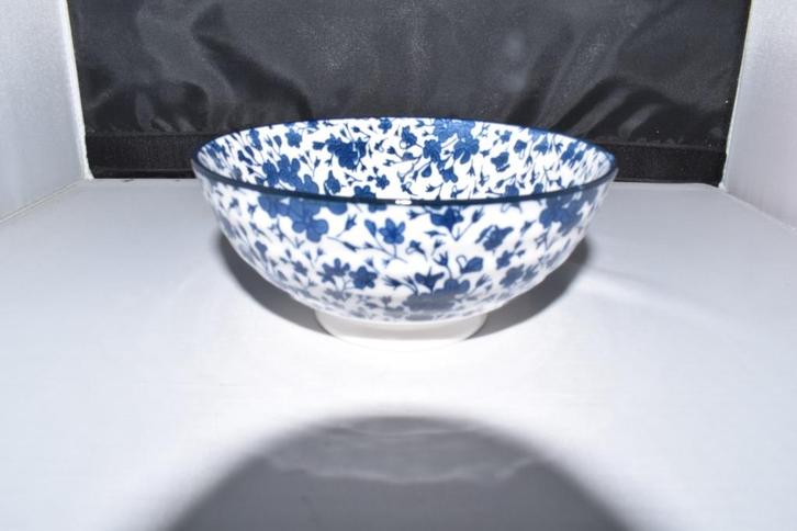 Schaaltjes Gusta Floral servies, Huis en Inrichting, Keuken | Servies, Nieuw, Overige typen, Overige stijlen, Overige materialen