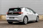 Volkswagen ID.3 170pk Pure Oranje Edition 52 kWh | Assistent, Automaat, 12 maanden, 510 min, Zwart