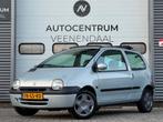 Renault Twingo 1.2 Privilège NWE APK 126.000 KM NAP PANORAM, Voorwielaandrijving, 4 cilinders, 4 stoelen, Origineel Nederlands