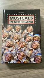 Hilde Scholten - Musicals in Nederland, Ophalen of Verzenden, Zo goed als nieuw