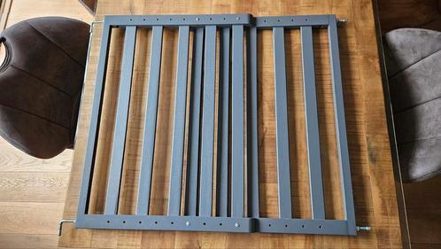 2x Grijs houten traphekje compleet, Kinderen en Baby's, Traphekjes, Gebruikt, Klemhekje, Hout, 100 tot 115 cm, Ophalen
