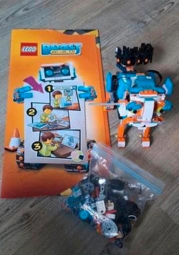 Lego boost Robot/kat

 beschikbaar voor biedingen