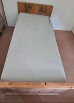 1 persoons bed (stijgerhout), Huis en Inrichting, Slaapkamer | Bedden, Ophalen, 90 cm, Eenpersoons, Zo goed als nieuw