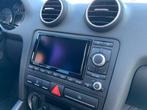 Audi RNS-E Navigatie - hoogglans zwart -, Auto diversen, Ophalen of Verzenden, Zo goed als nieuw