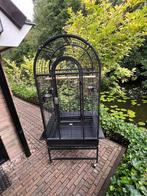 Vogelkooi / Papengaaienkooi, Dieren en Toebehoren, Vogels | Hokken en Kooien, Ophalen of Verzenden, Gebruikt, Metaal, Vogelkooi