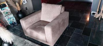 Montel fauteuil. Nubuck. Taupe. Nieuw. beschikbaar voor biedingen