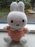 Nijntje Miffy Dick BrunaTiamo bloemetjes op lijf, Kinderen en Baby's, Speelgoed | Knuffels en Pluche, Ophalen of Verzenden, Zo goed als nieuw