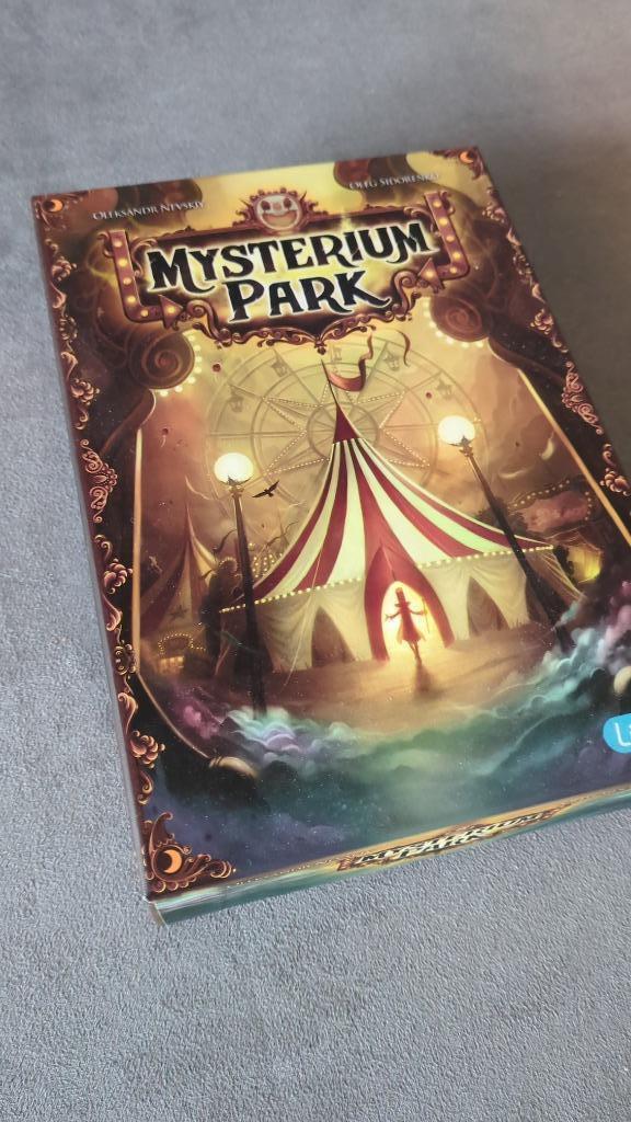 Mysterium Park, Hobby en Vrije tijd, Gezelschapsspellen | Bordspellen, Zo goed als nieuw, Een of twee spelers, Drie of vier spelers