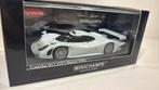Porsche 911 gt1 street 1998 white minichamps 1.43