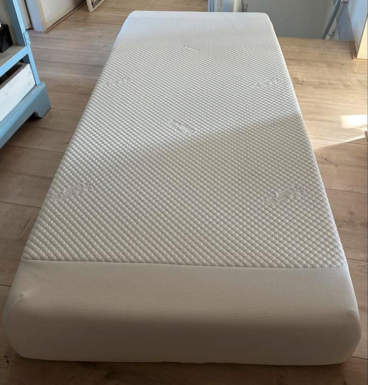 Aanbieding! Tempur Cloud Matras, Huis en Inrichting, Slaapkamer | Matrassen en Bedbodems, Zo goed als nieuw, Matras, 90 cm, 210 cm