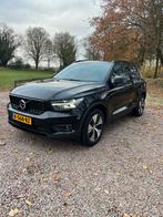 Volvo XC40 T4 Twin Engine 211pk Geartronic 2021 Zwart, Auto's, Volvo, Stof, 1800 kg, Zwart, Zwart