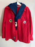 Scouting blouse bevers 134, met insignes, sjaal en klompje, Verzamelen, Scouting, Ophalen of Verzenden, Zo goed als nieuw, Kleding