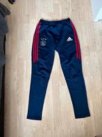 Ajax trainings broek, Ophalen, Gedragen, Voetbal