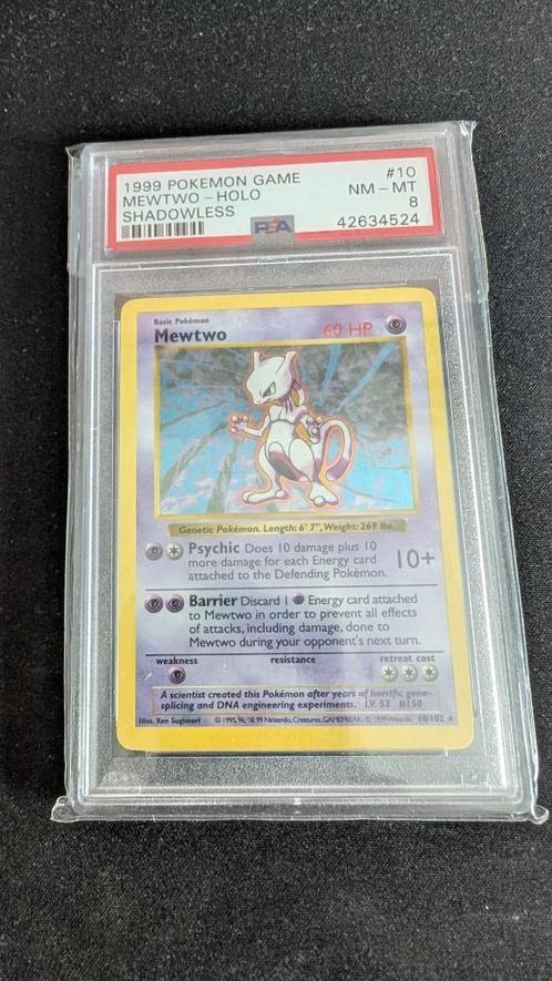 Base set Shadowless 10/102 Mewtwo PSA 8, Hobby en Vrije tijd, Verzamelkaartspellen | Pokémon, Zo goed als nieuw, Losse kaart, Ophalen