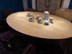 Eero Saarinen. Massief houten ronde tafel 120 cm., 100 tot 150 cm, Nieuw, Vier personen, Rechthoekig