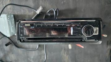 Kenwood Autoradio beschikbaar voor biedingen