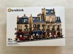 BRICKLINK 910032 - PARASIAN STREET - PARIJSE STRAAT - NIEUW, Ophalen, Nieuw, Complete set, Lego