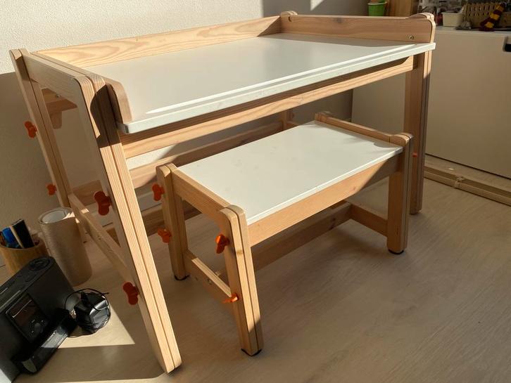 Kinder tekentafel/ bureau in hoogte verstelbaar, Kinderen en Baby's, Kinderkamer | Inrichting en Decoratie, Gebruikt, Ophalen