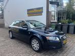Audi A4 Avant 1.9 TDI Pro Line, Auto's, Gebruikt, 4 cilinders, Blauw, Origineel Nederlands