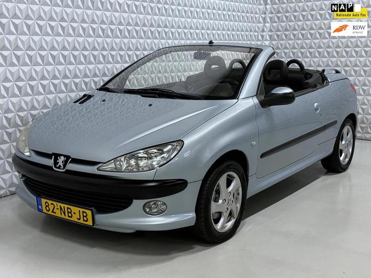 Peugeot 206 CC 1.6-16V Airco Leder 203.000km (2003), Auto's, Peugeot, Bedrijf, Te koop, Airbags, Airconditioning, Centrale vergrendeling