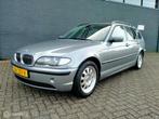 BMW 3-serie Touring 318i Nette auto/Apk 12-'24, Auto's, Te koop, Zilver of Grijs, Geïmporteerd, 5 stoelen