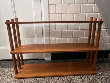 Vintage wandmeubel beschikbaar voor biedingen
