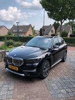 BMW X1 Sdrive20i 192pk Aut 2019 Zwart, Auto's, BMW, 1998 cc, 1800 kg, Zwart, Zwart